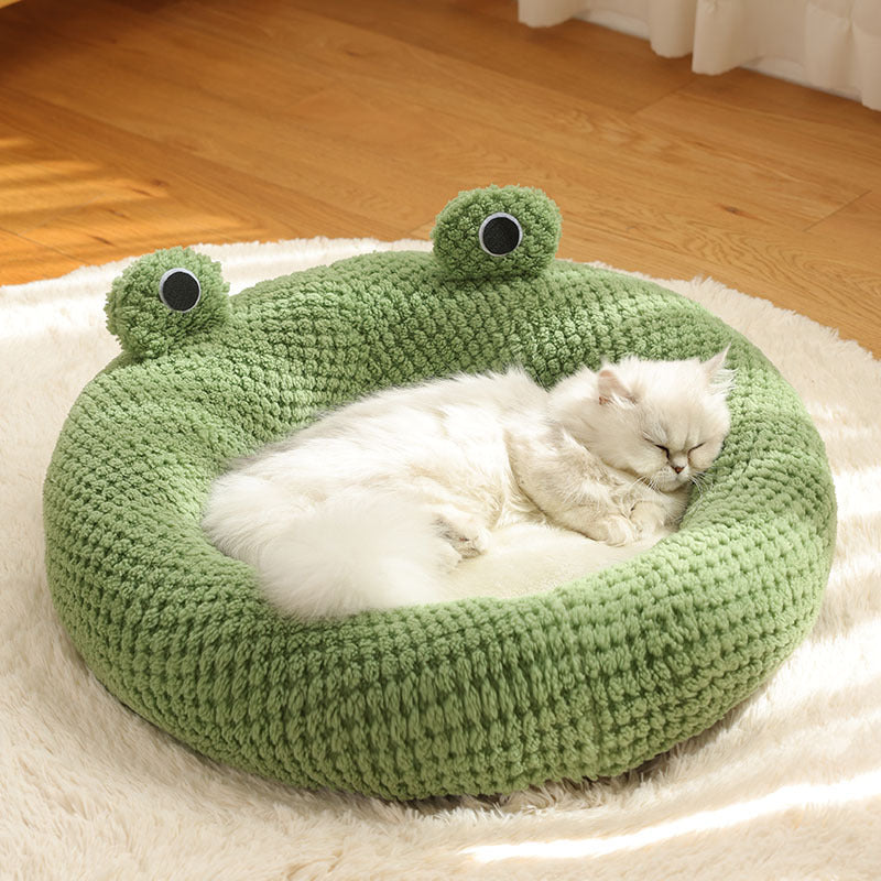 Little Frog Series Cozy Plush Bed – Autumn & Winter Nest for Small Cats and Dogs (Up to 5KG)